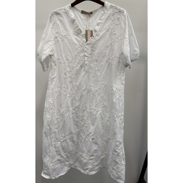 Marta 7069 MdcDaniela Dress - White